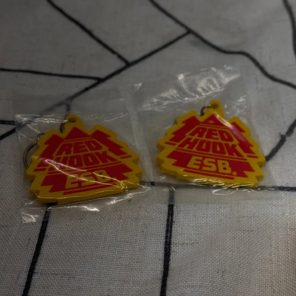 Redhook Brewery ESB Keychain Set OS Yellow Red Rubber Beer Promo 2pc New